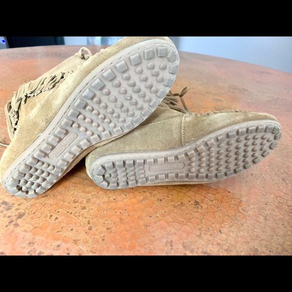 Minnetonka Suede Fringe Ankle Boots - Picture 3 of 5